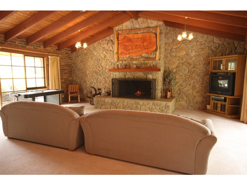 52 Kopkes Road, Haddon VIC 3351