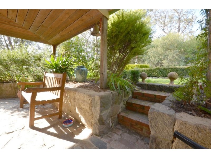 65 Laurence Drive, Snake Valley VIC 3351