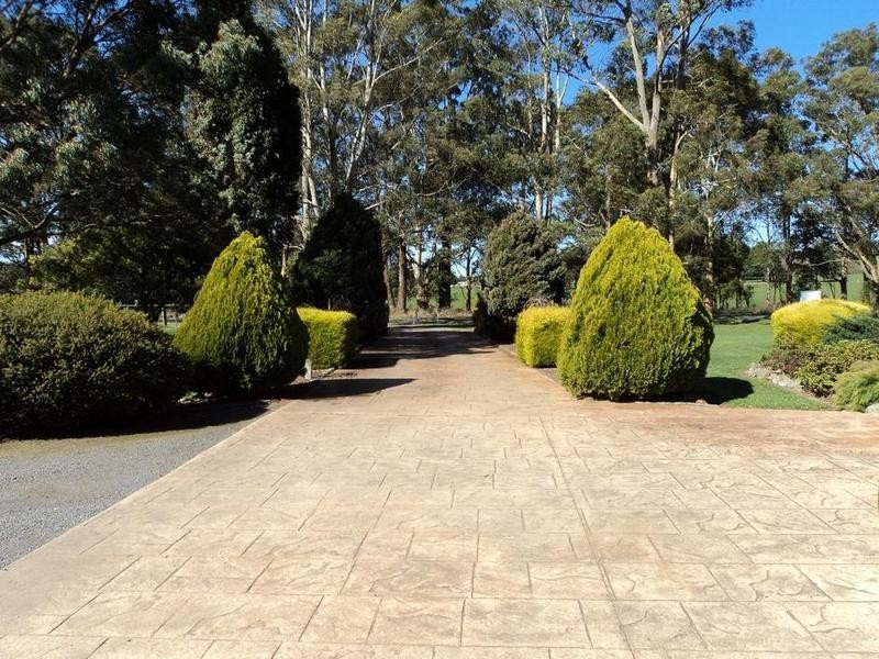 2115 Ballan-Daylesford Road, Leonards Hill VIC 3461