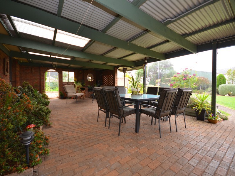 2115 Ballan-Daylesford Road, Leonards Hill VIC 3461