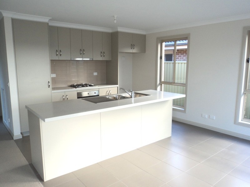 32 Dundas Street, Miners Rest VIC 3352