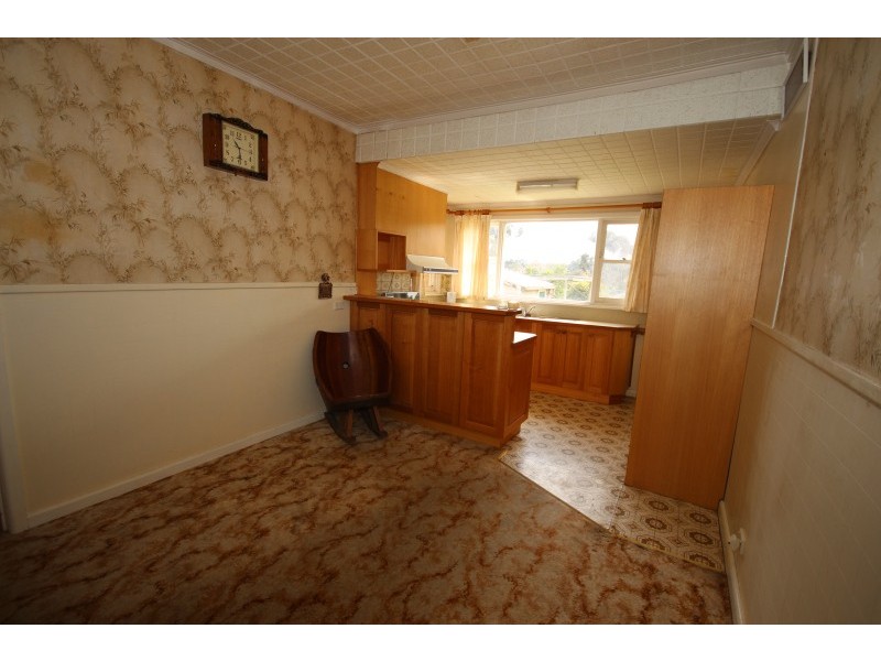 27 Water Street, Brown Hill VIC 3350