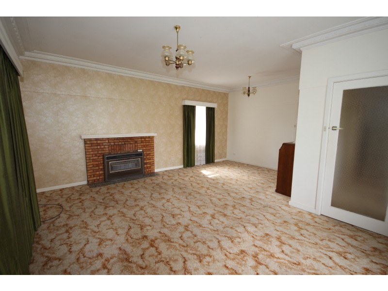 27 Water Street, Brown Hill VIC 3350