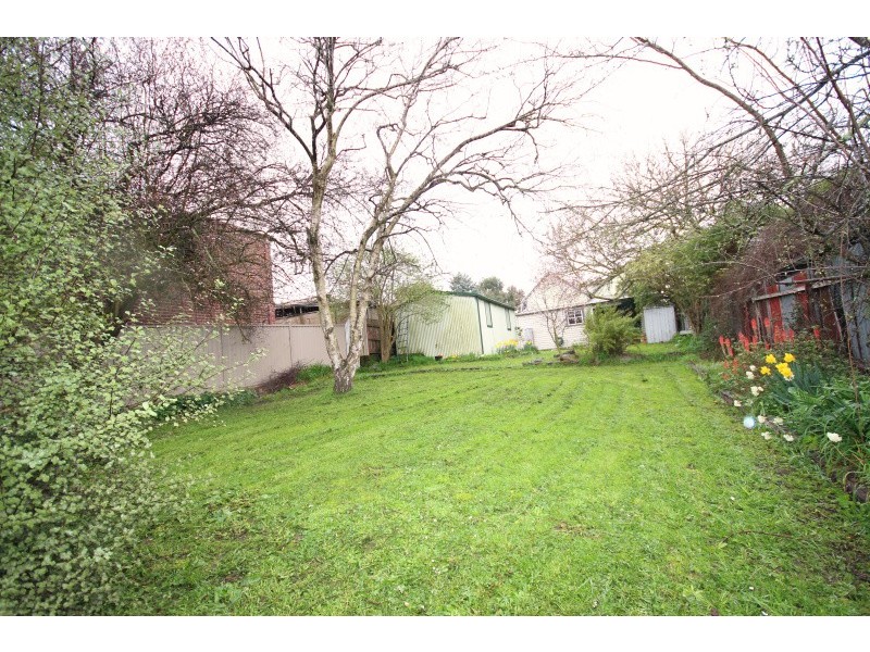 319 Nicholson Street, Black Hill VIC 3350