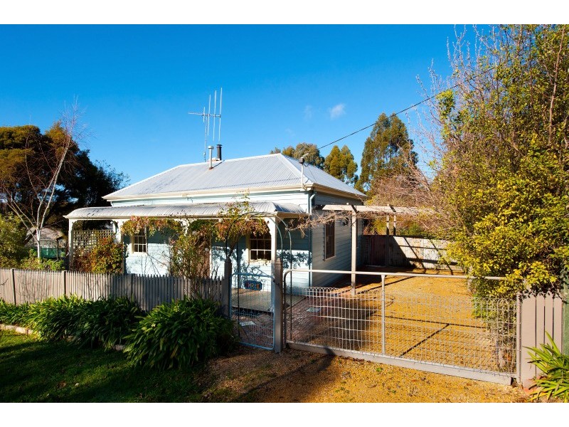 3 Fifteenth Street, Hepburn Springs VIC 3461