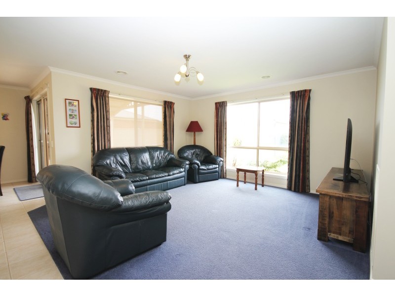 29 Clarke Street, Miners Rest VIC 3352