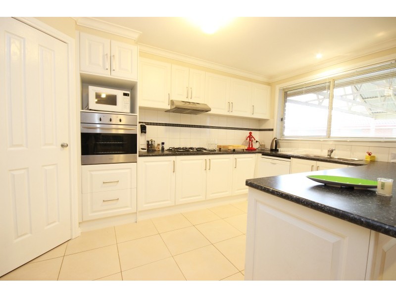 107 Birdwood Avenue, Sebastopol VIC 3356