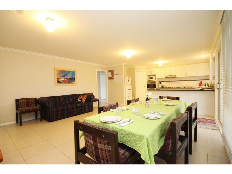 107 Birdwood Avenue, Sebastopol VIC 3356