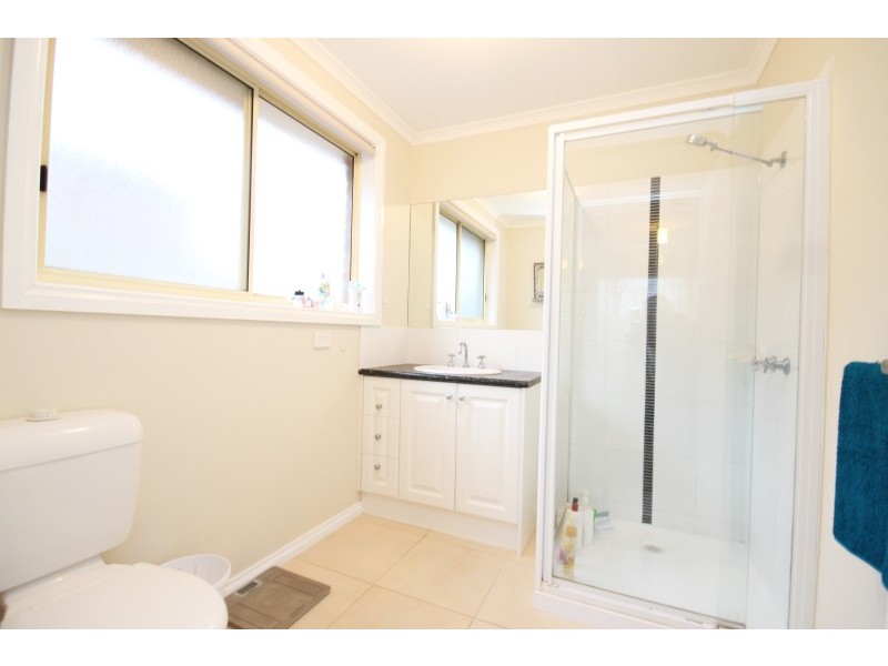 107 Birdwood Avenue, Sebastopol VIC 3356