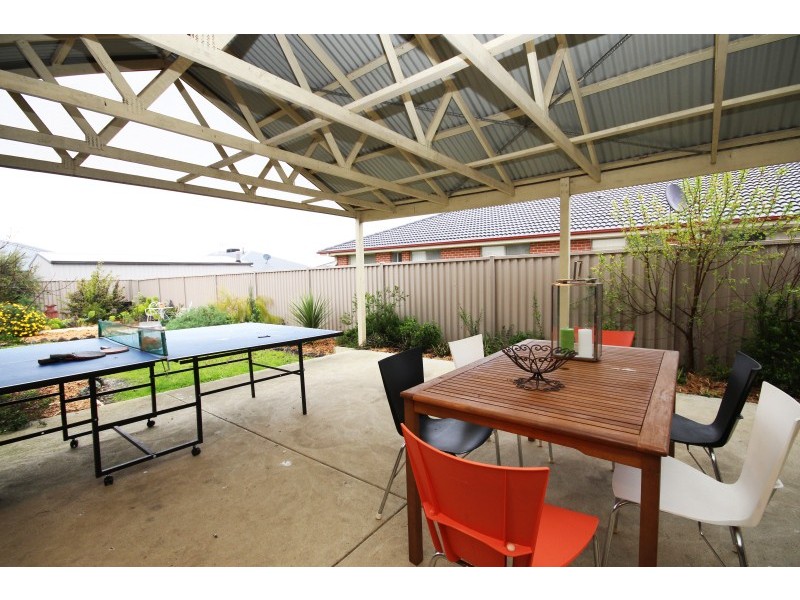 107 Birdwood Avenue, Sebastopol VIC 3356