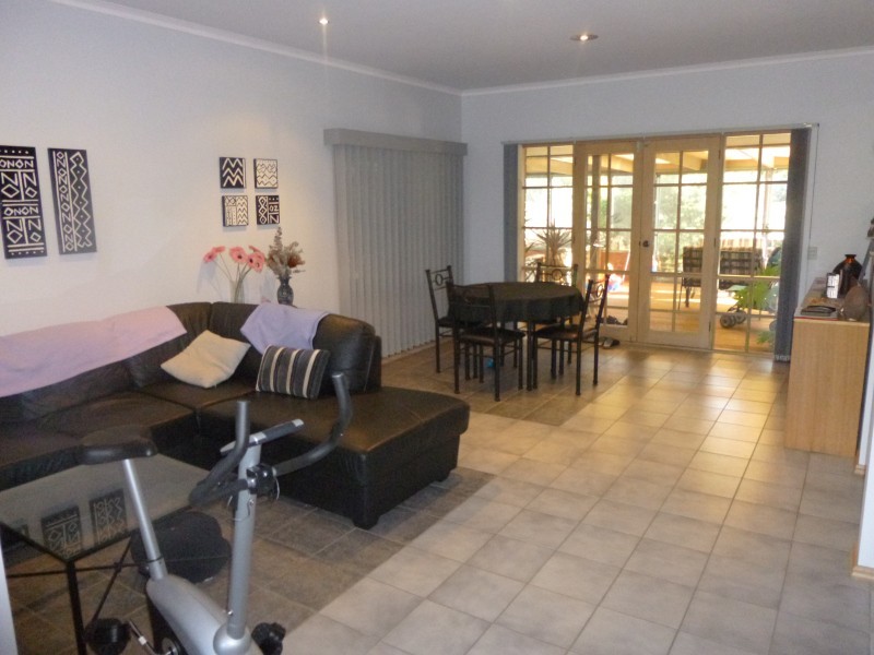 36 James Court, Smythes Creek VIC 3351