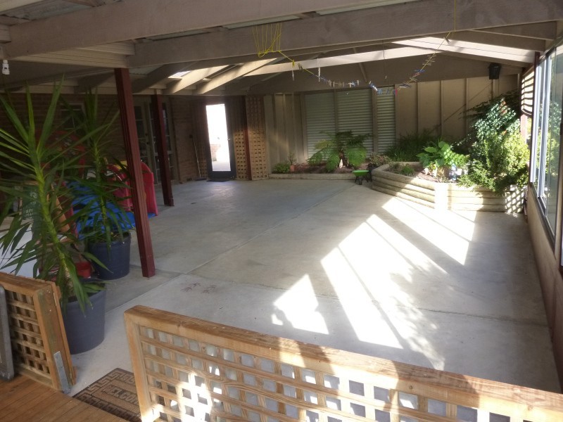 36 James Court, Smythes Creek VIC 3351