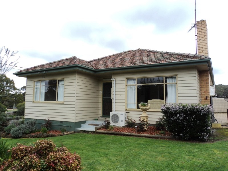 1 Daylesford Road, Brown Hill VIC 3350