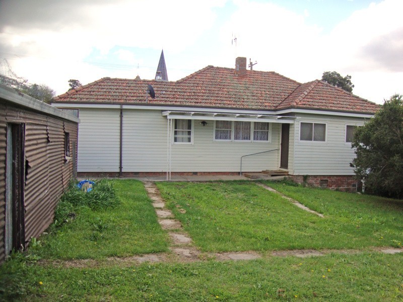 17 Service Street, Clunes VIC 3370