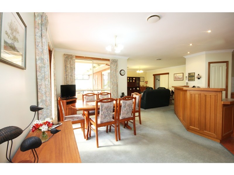 106 Bogong Avenue, Invermay Park VIC 3350
