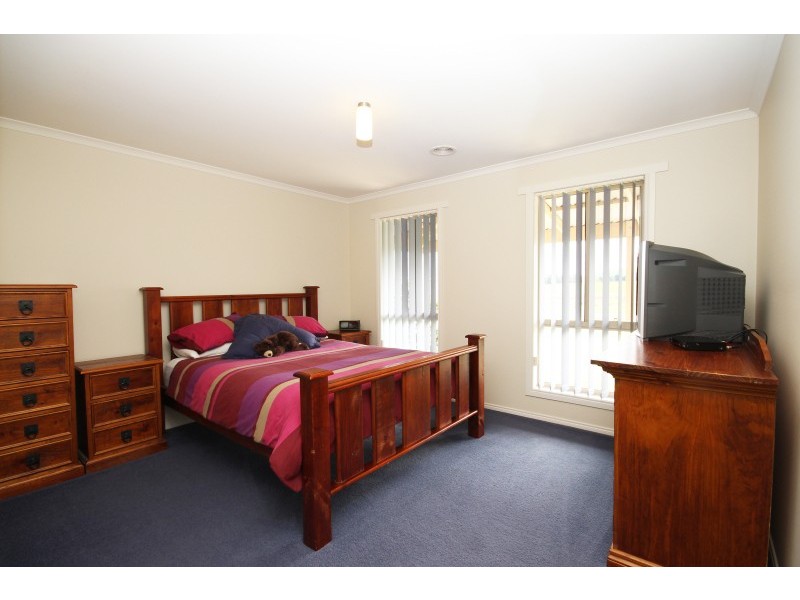 29 Clarke Street, Miners Rest VIC 3352