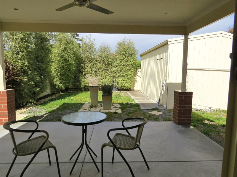 27 Munro Street, Alfredton VIC 3350