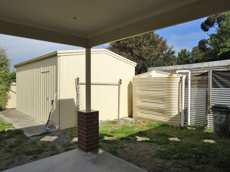 27 Munro Street, Alfredton VIC 3350