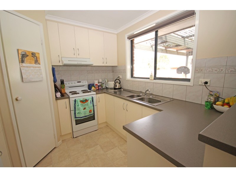 3 Dundas Street, Miners Rest VIC 3352