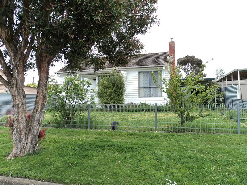 24 Wall Street, Sebastopol VIC 3356