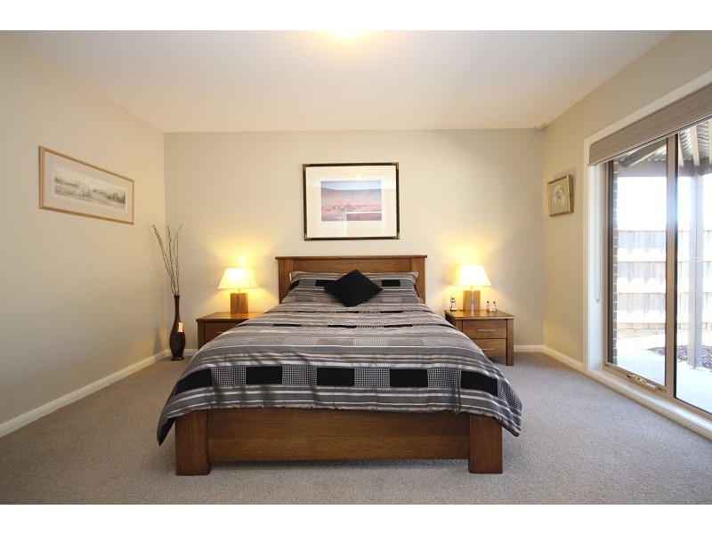 11 Trezise Lane, Mount Clear VIC 3350