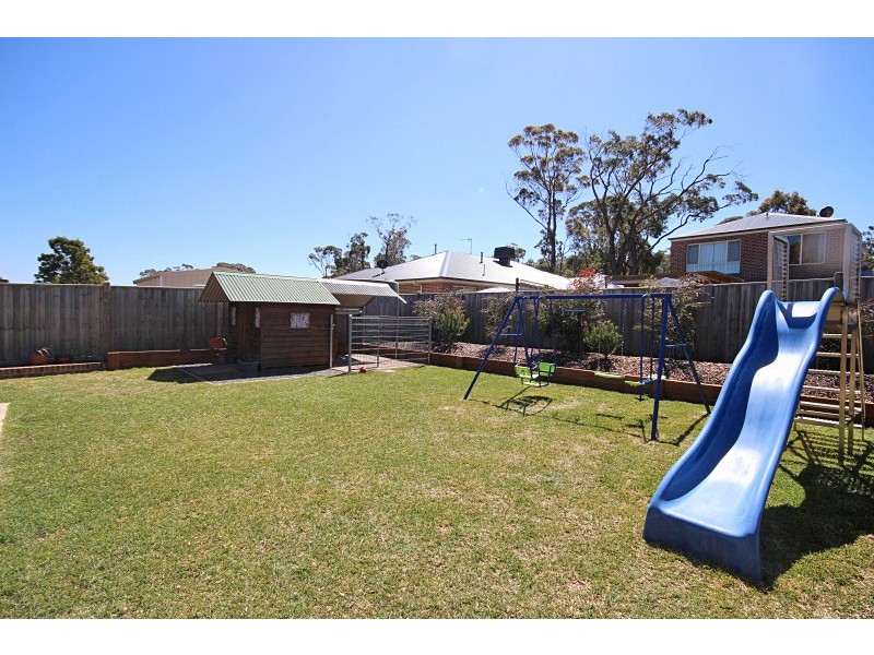 11 Trezise Lane, Mount Clear VIC 3350