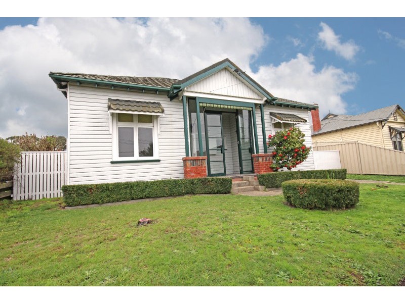 218 Nelson Street, Ballarat East VIC 3350