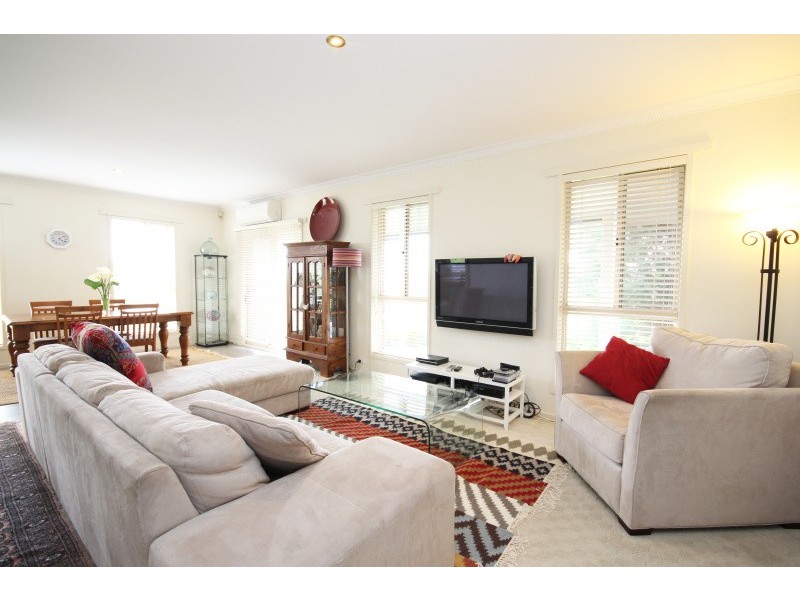 12 Panorama Drive, Black Hill VIC 3350