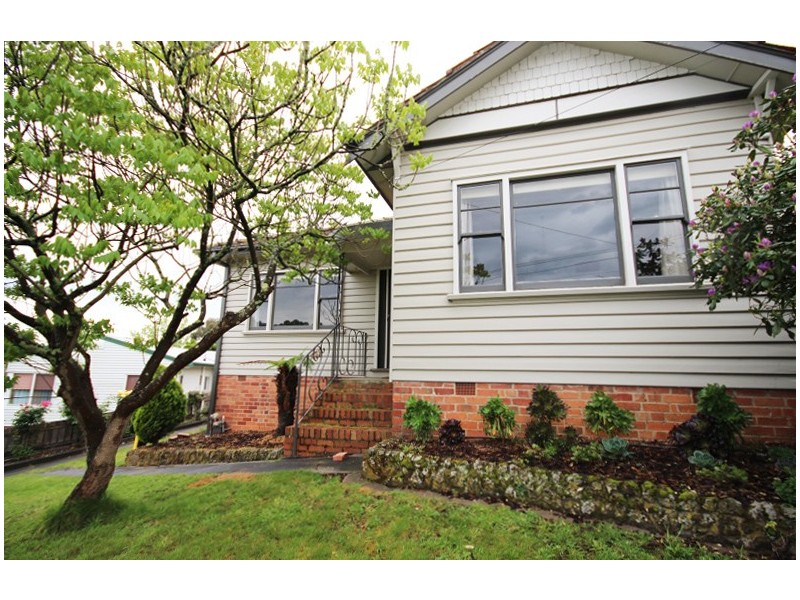 415 Gladstone Street, Golden Point VIC 3350