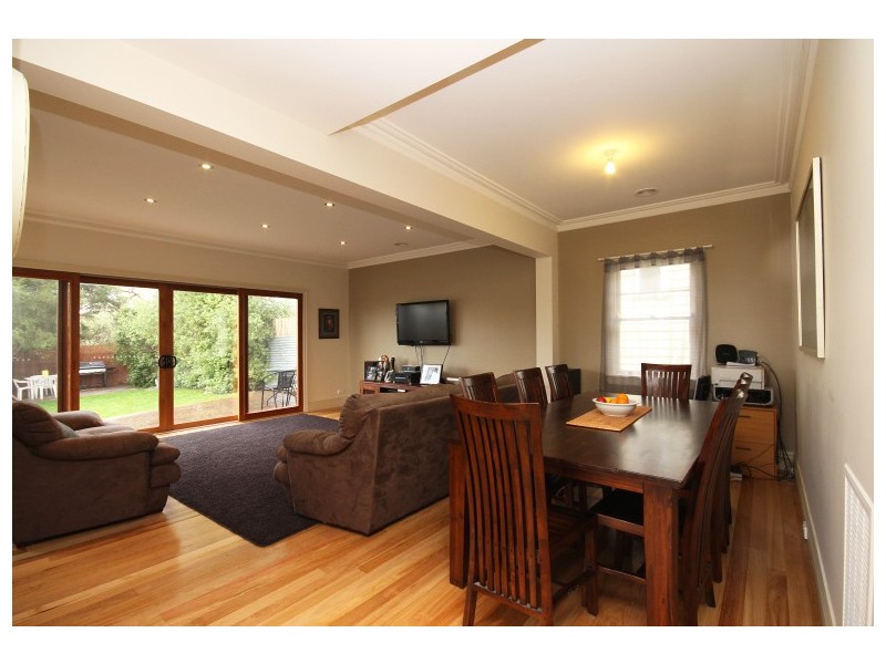 415 Gladstone Street, Golden Point VIC 3350