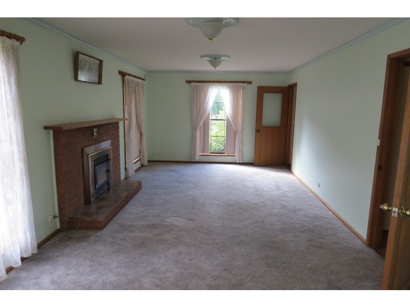 2819 Colac-Ballarat Road, Dereel VIC 3352