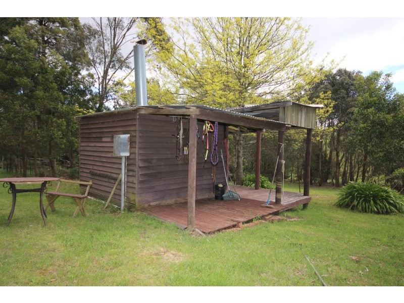 56 Sexton Court, Gordon VIC 3345