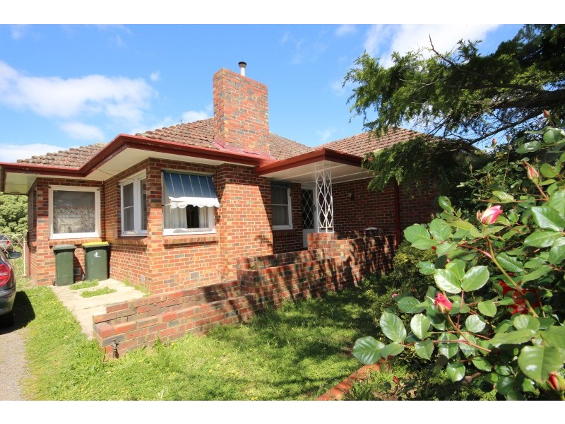 315 Main Road, Golden Point VIC 3350