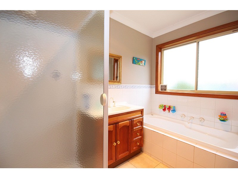 104 Greenhill Road, Mount Helen VIC 3350