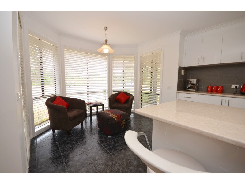 33 Adina Road, Ross Creek VIC 3351