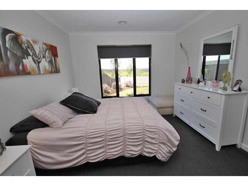 10 Valley View Court, Sebastopol VIC 3356