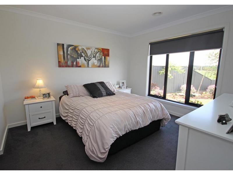 10 Valley View Court, Sebastopol VIC 3356