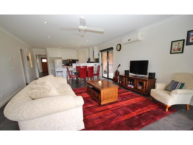 10 Valley View Court, Sebastopol VIC 3356