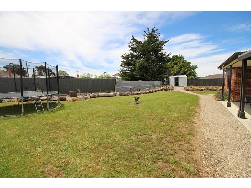 10 Valley View Court, Sebastopol VIC 3356