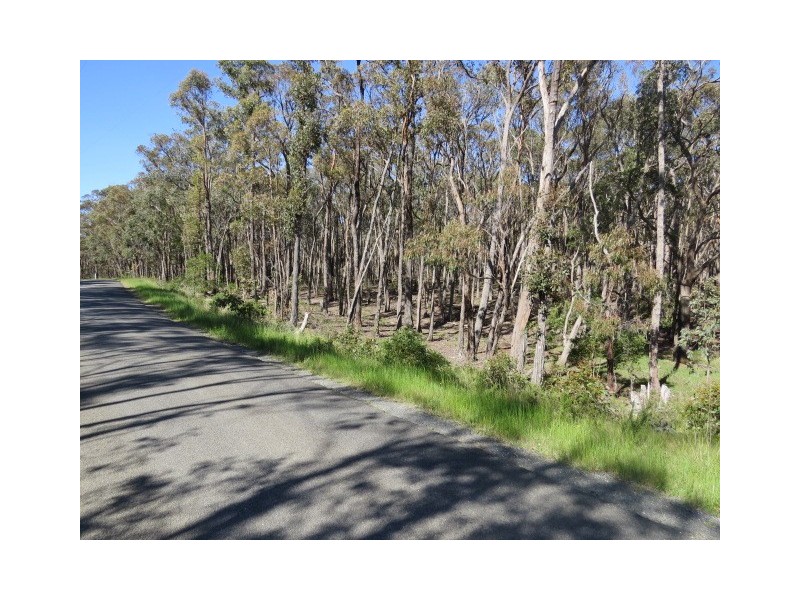 379 Lloyds Lane, Napoleons VIC 3352