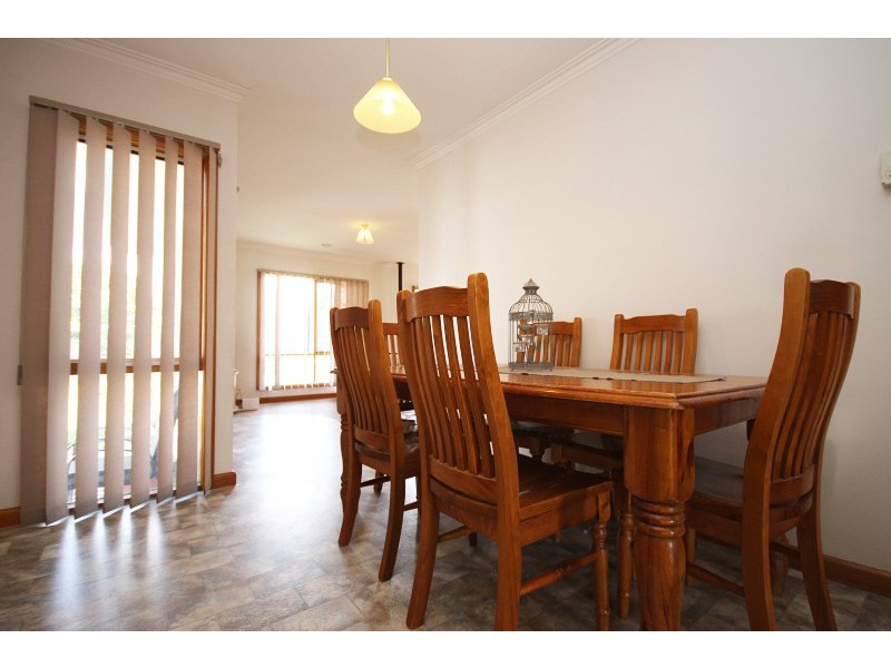 3 Leonard Street, Wendouree VIC 3355