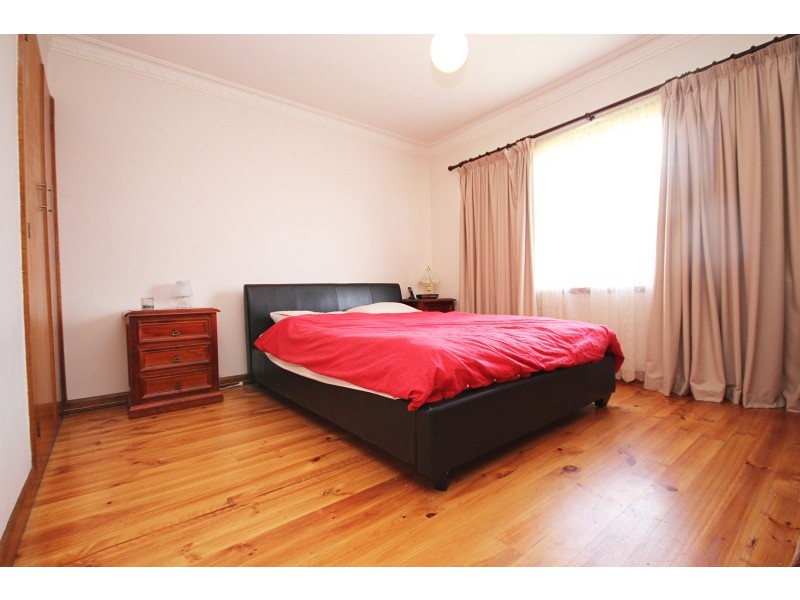 3 Leonard Street, Wendouree VIC 3355