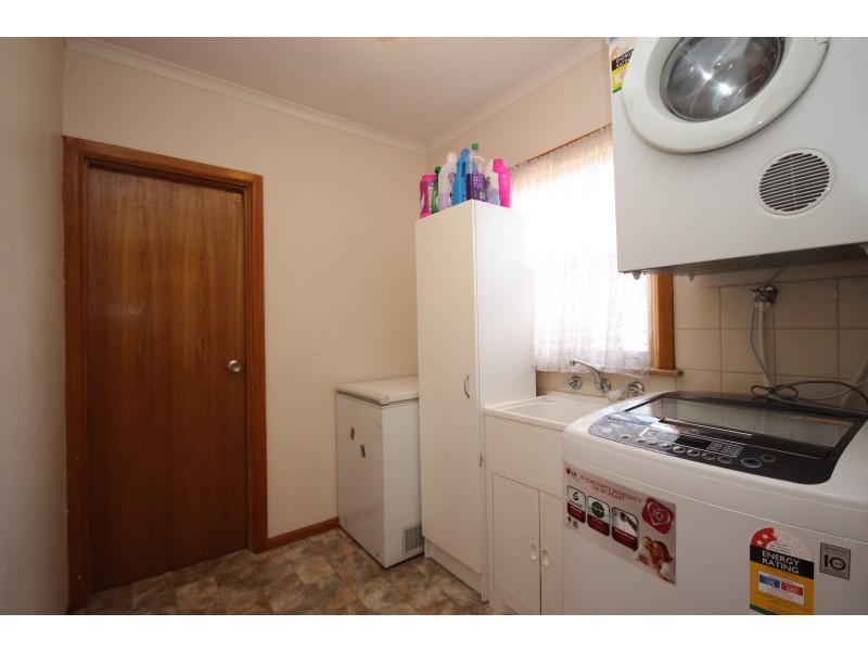 3 Leonard Street, Wendouree VIC 3355