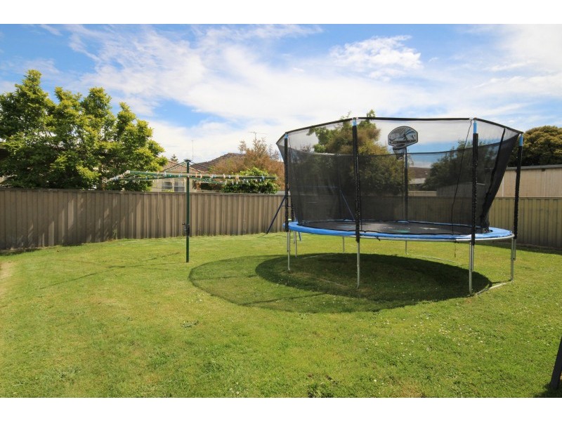 3 Leonard Street, Wendouree VIC 3355