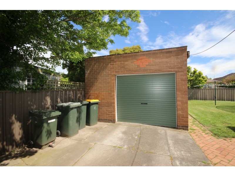 3 Leonard Street, Wendouree VIC 3355