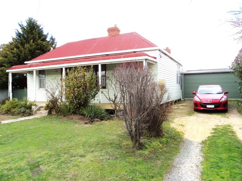 25 Willoby Street, Beaufort VIC 3373