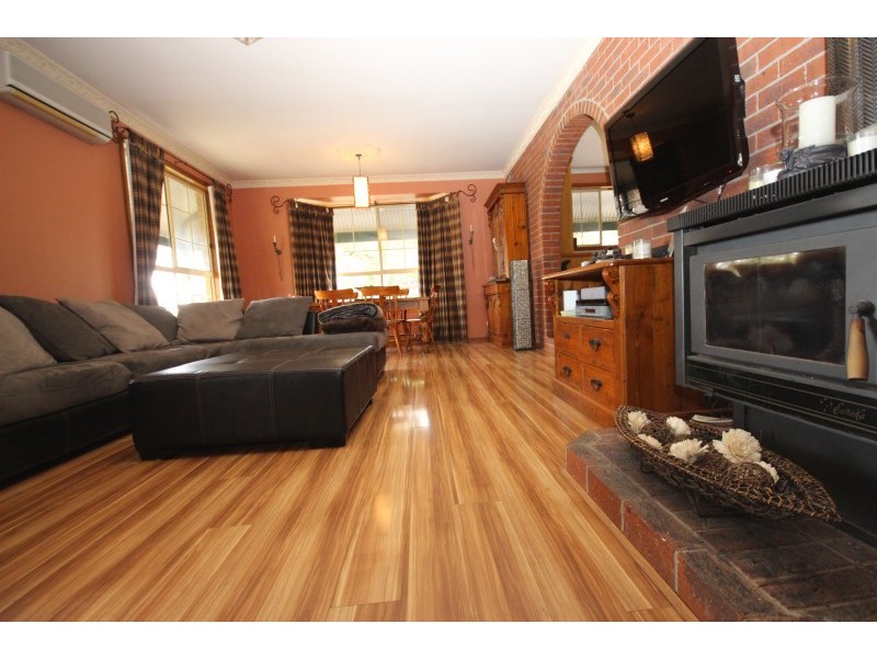 23 Jollys Hill Road, Smythes Creek VIC 3351