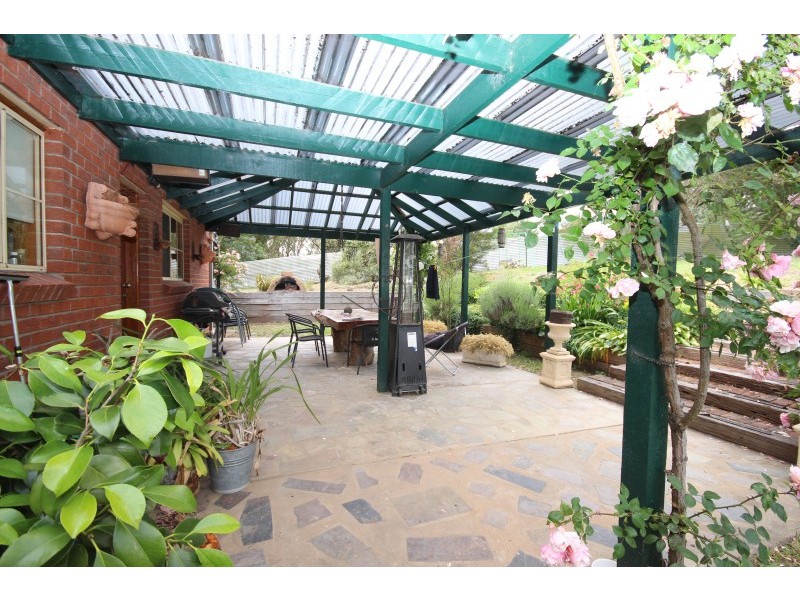 23 Jollys Hill Road, Smythes Creek VIC 3351