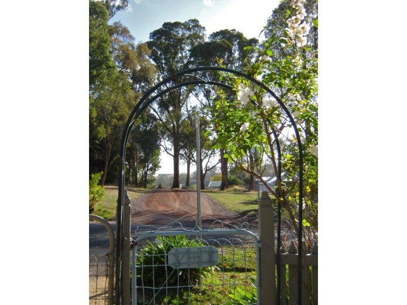 3 Fifteenth Street, Hepburn Springs VIC 3461