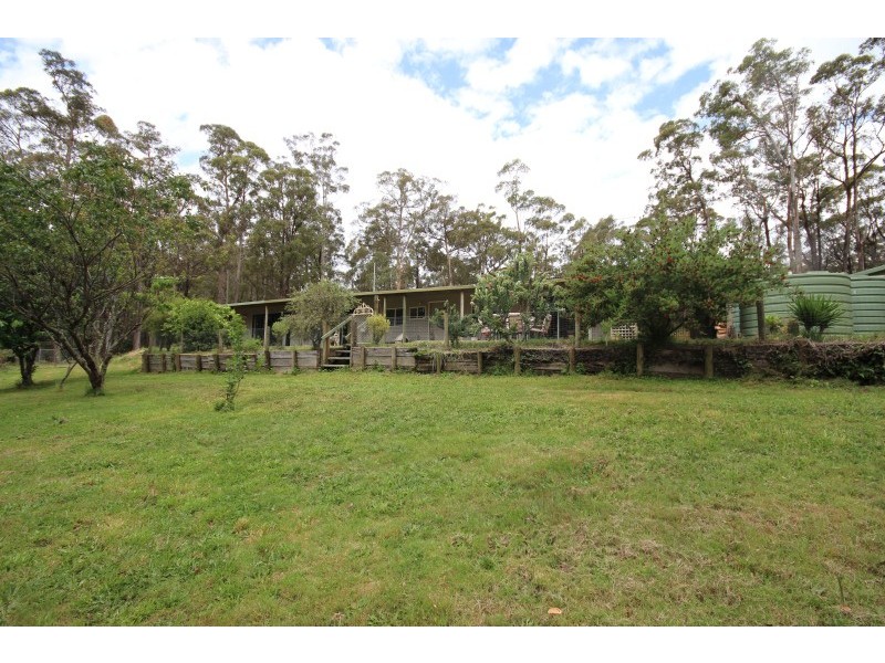 10 Hobbles Road, Coomoora VIC 3461